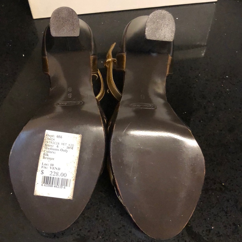 Coach Heels - Picture 4 of 6